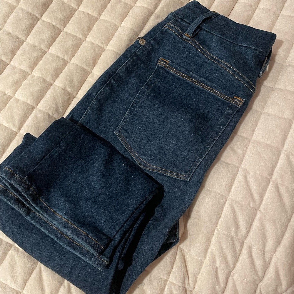 Good American Fits Everyone Jeans